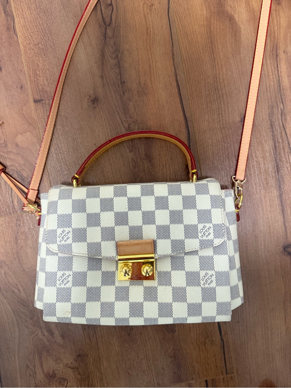 White checkered satchel bag - Picture 2 of 6